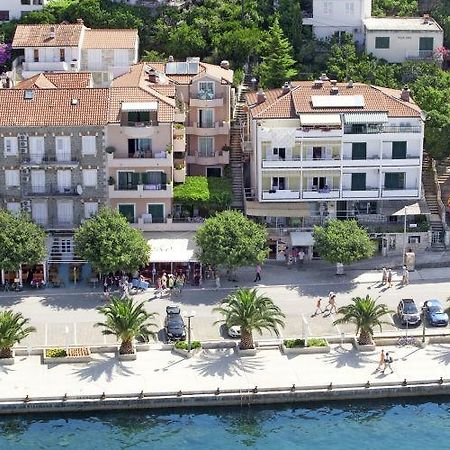 Apartman Tatjana Apartamento Podgora Exterior foto